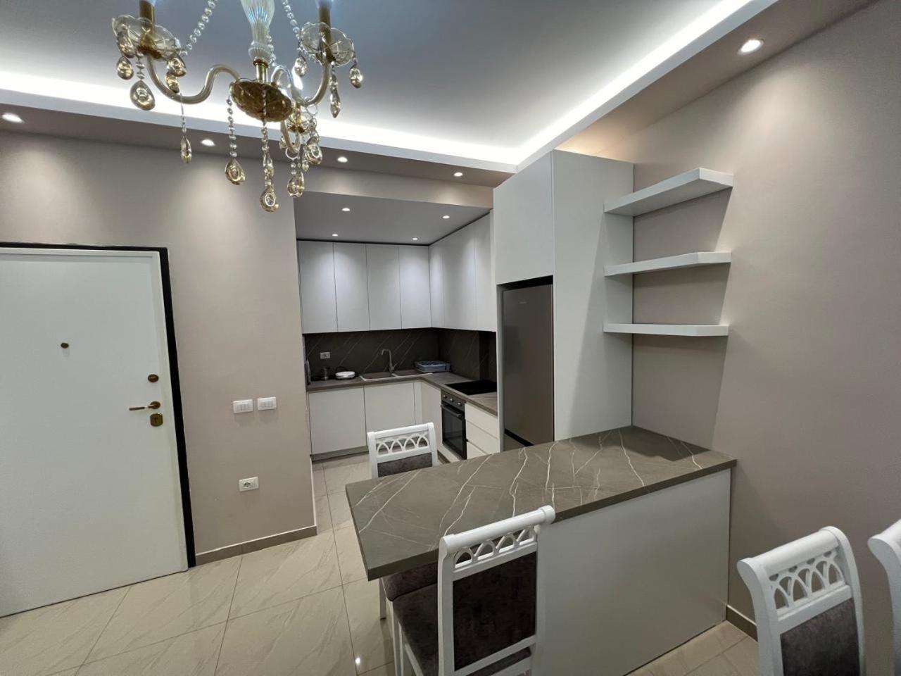 Apartamento Cekodhima Jack Lungomare